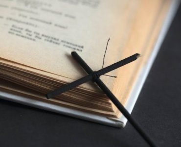 Gdy serce tęskni: książki, które delikatnie prowadzą przez żałobę