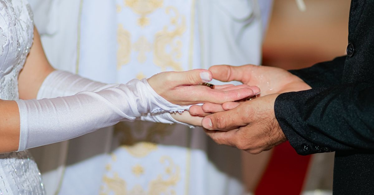 Świętujcie miłość przed Bogiem: inspiracje na rocznicę małżeństwa sakramentalnego